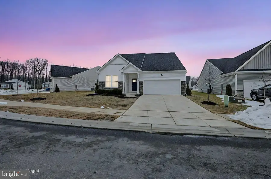 676 Mayfield Falls Dr, Newark, DE 19702 - #2