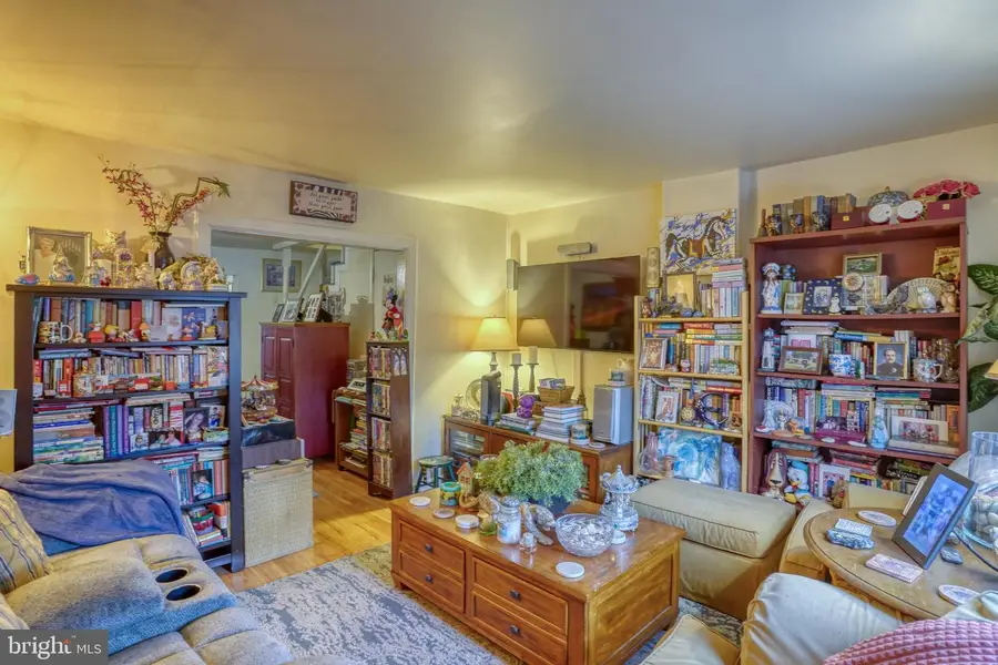 932 Young, New Castle, DE 19720 - #3