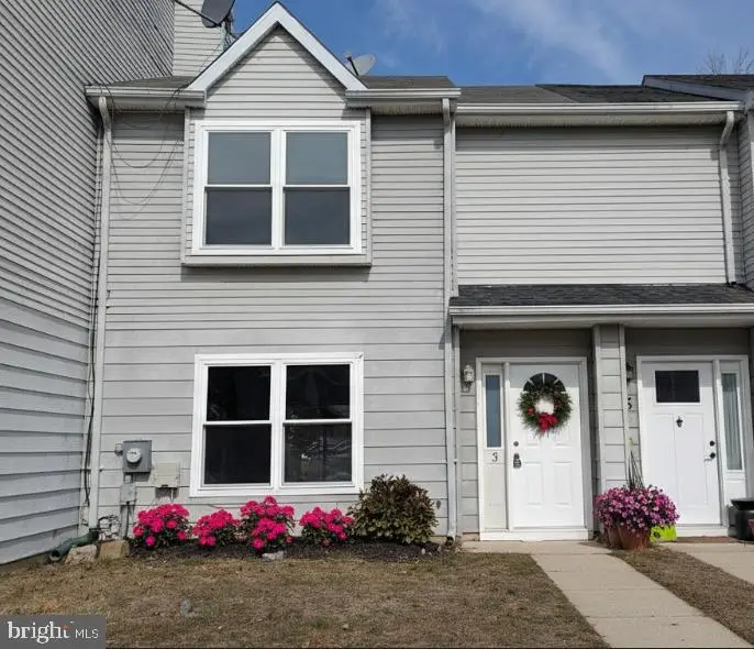 3 Warren Pl, Newark, DE 19702 - #1