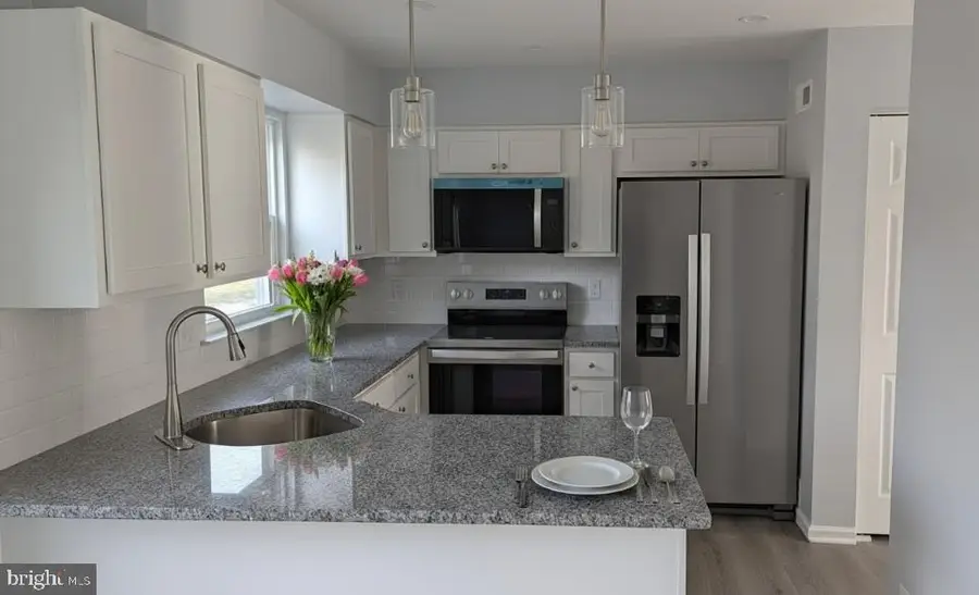 3 Warren Pl, Newark, DE 19702 - #2