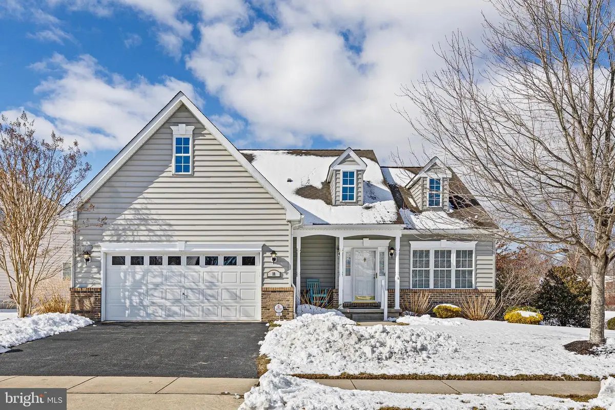 18 Devalinder Dr, Newark, DE 19702 - #1