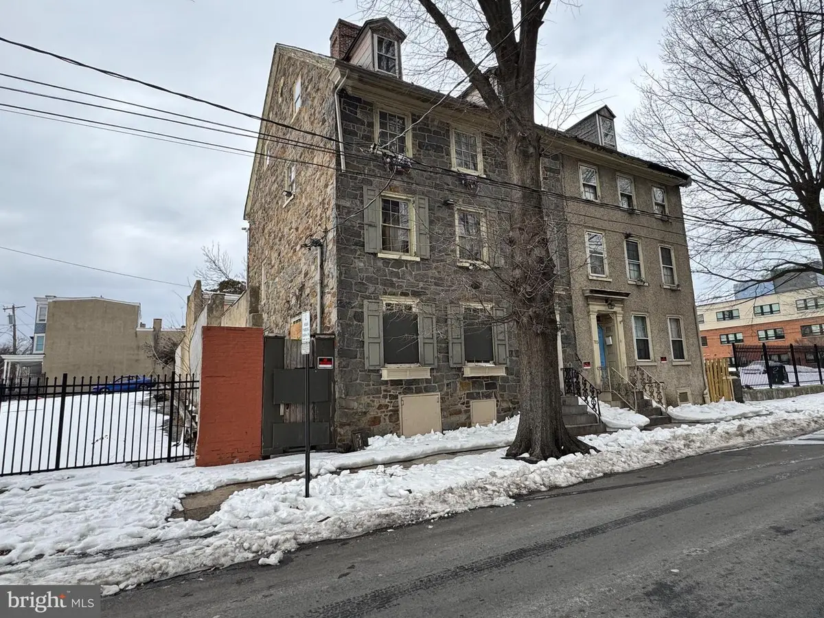 701 N West St, Wilmington, DE 19801 - #1