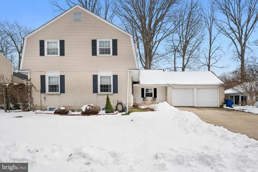 3023 Maple Shade Ln, Wilmington, DE 19810 - #3