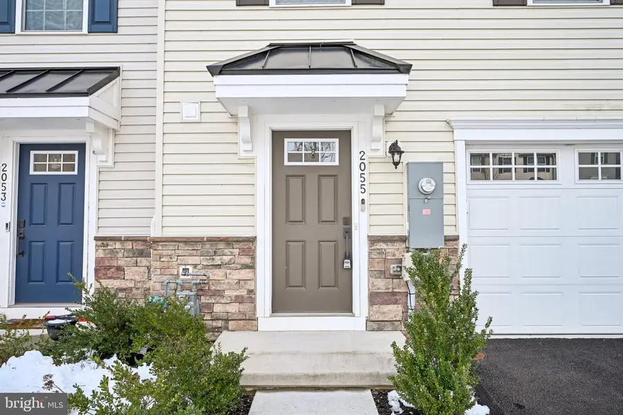 2055 Rivers Dr, Newark, DE 19702 - #2