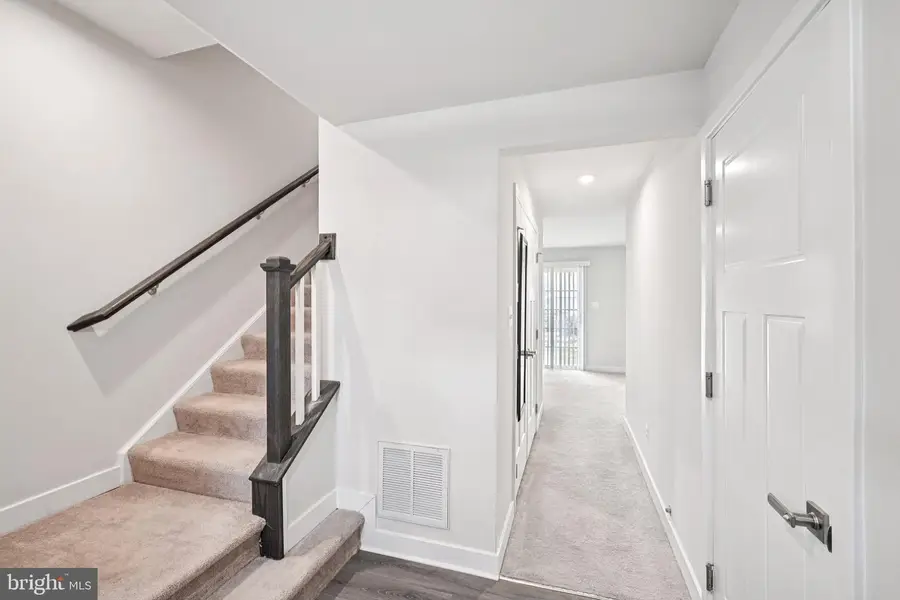 2055 Rivers Dr, Newark, DE 19702 - #3