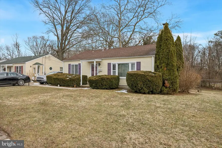 1 Arden Ave, New Castle, DE 19720 - #3