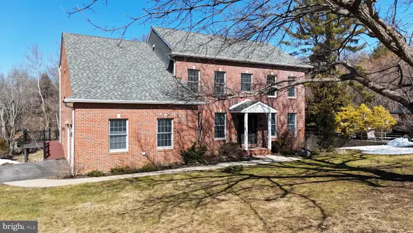 1 Nob Hill Rd, WILMINGTON, DE 19808