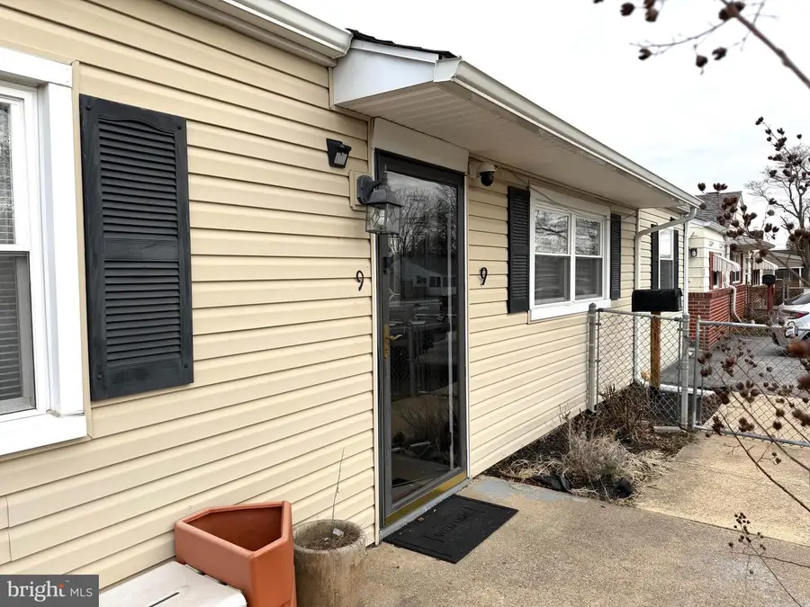 9 Wardor Ave, New Castle, DE 19720 - #2
