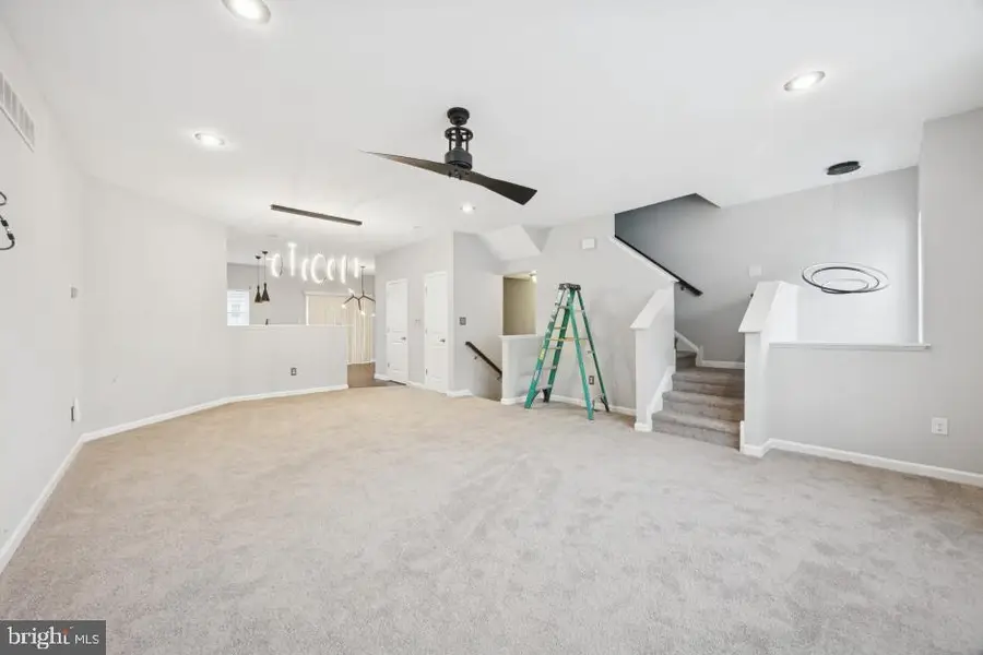 640 Jacobsen Cir, Newark, DE 19702 - #2