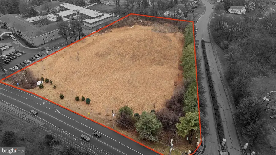 275 Possum Park Rd, Newark, DE 19711 - #3