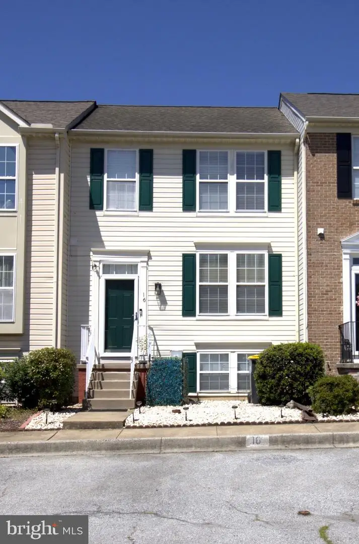 16 Hibiscus Dr, Newark, DE 19702 - #1