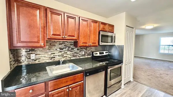 422 Calburn Ct, BEAR, DE 19701