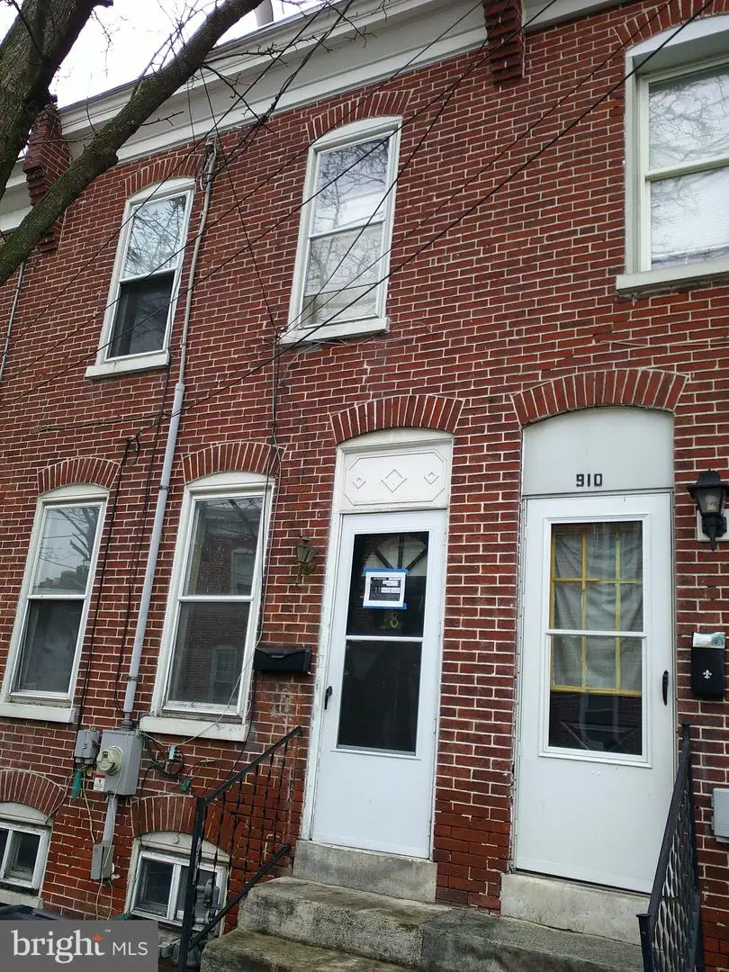 908 Marshall St, Wilmington, DE 19805 - #1