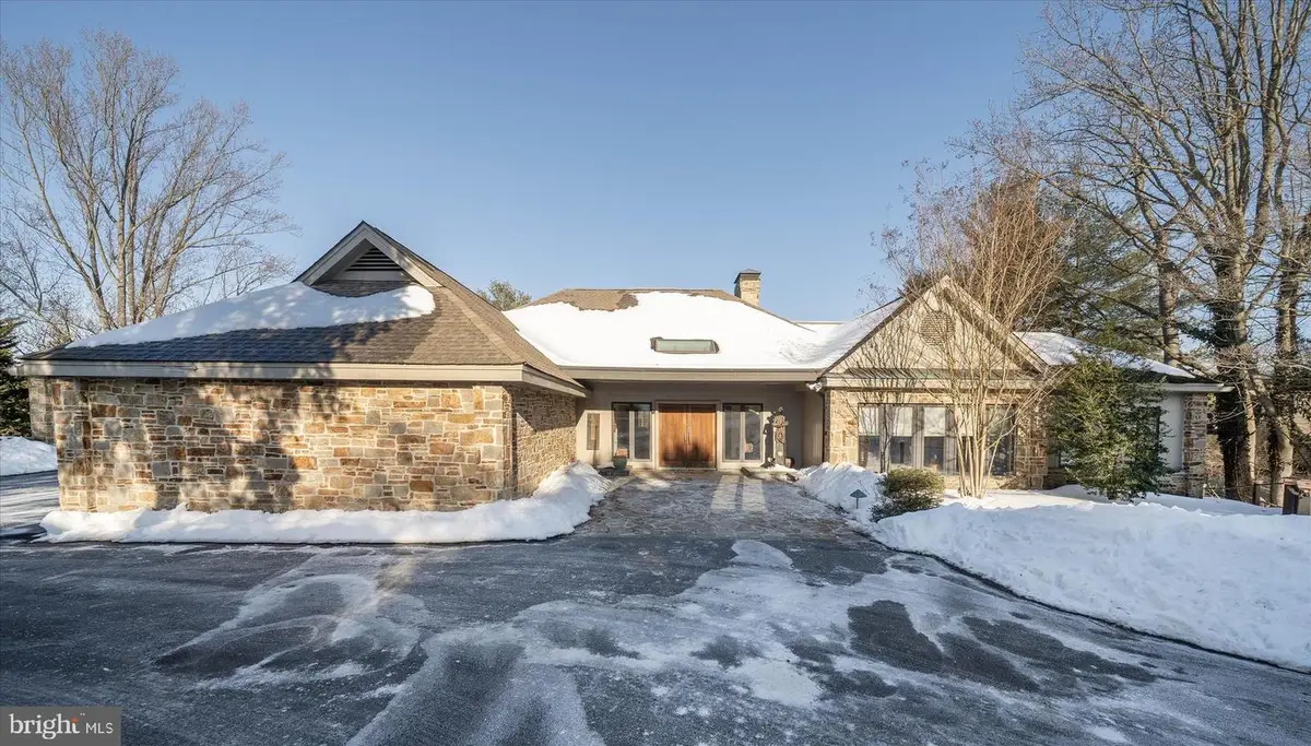 12 Brendle Ln, Wilmington, DE 19807 - #1