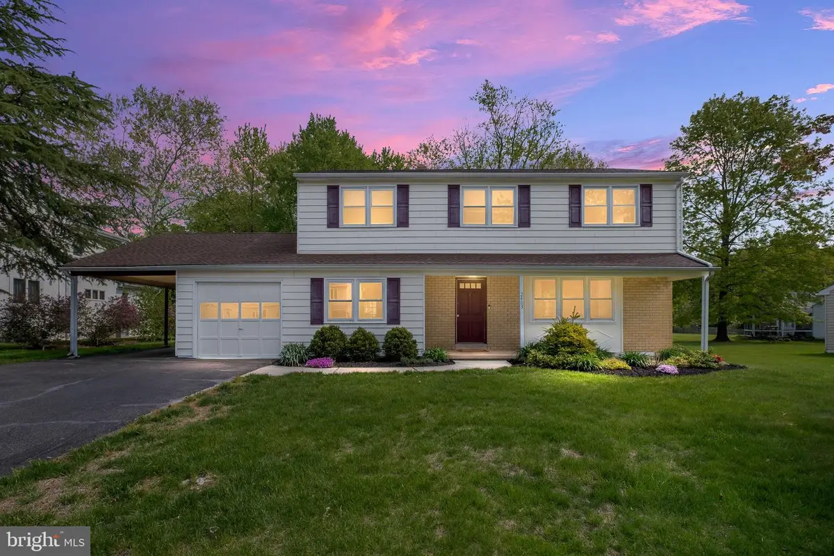2403 Larkwood Dr, Wilmington, DE 19810 - #1