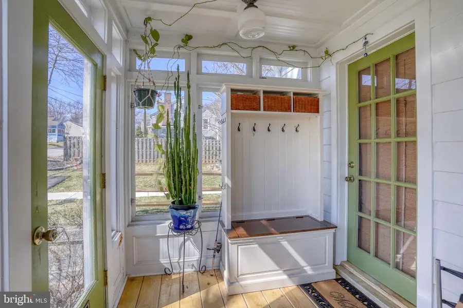 303 Wyoming Ave, Wilmington, DE 19809 - #2