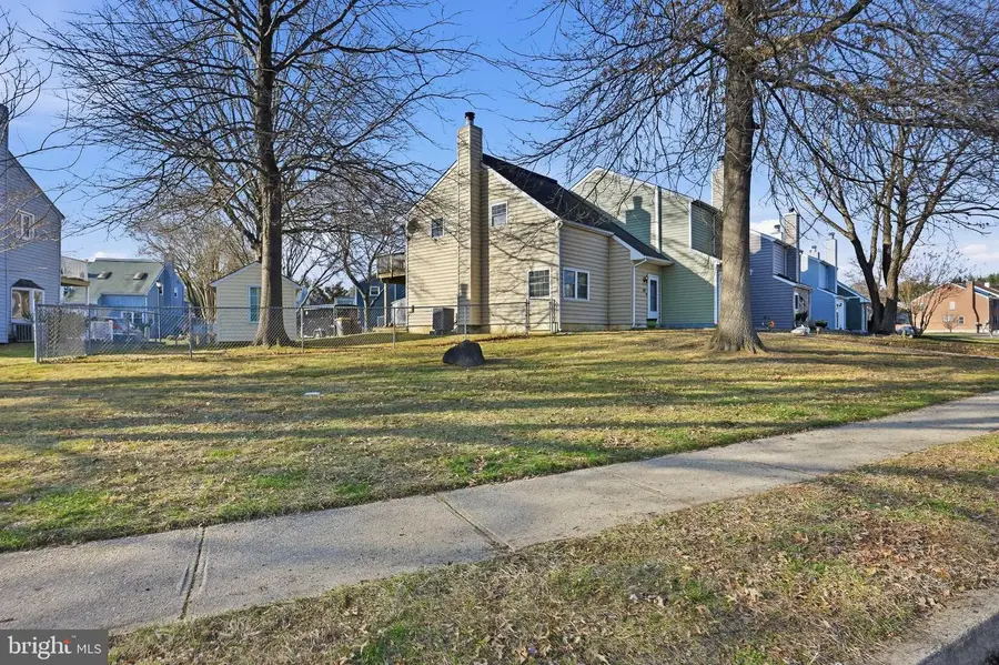 159 E Green Valley Cir, Newark, DE 19711 - #2