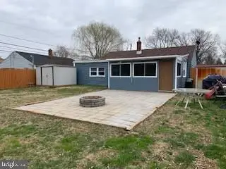 323 Martin Dr, New Castle, DE 19720 - #2