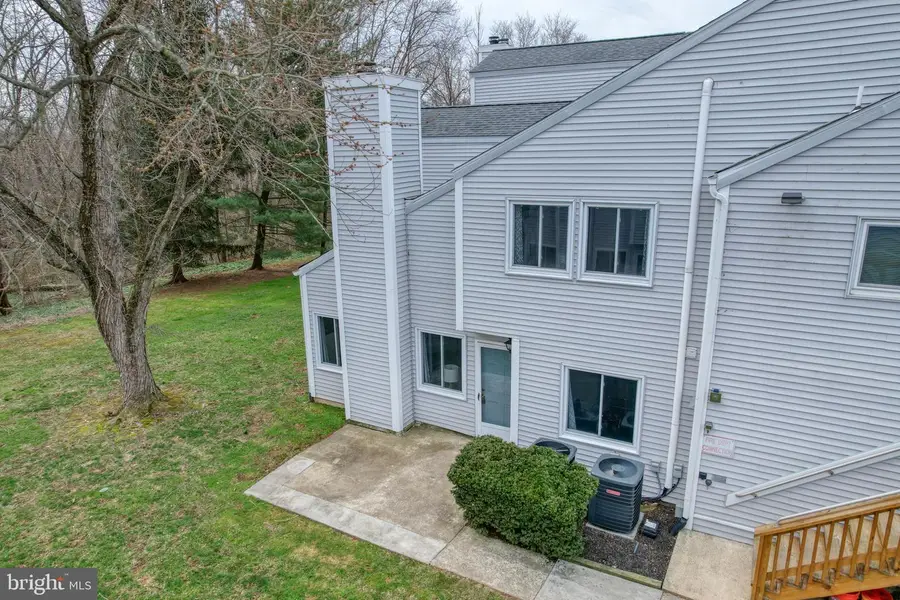 2705 Creekside Dr, Newark, DE 19711 - #2