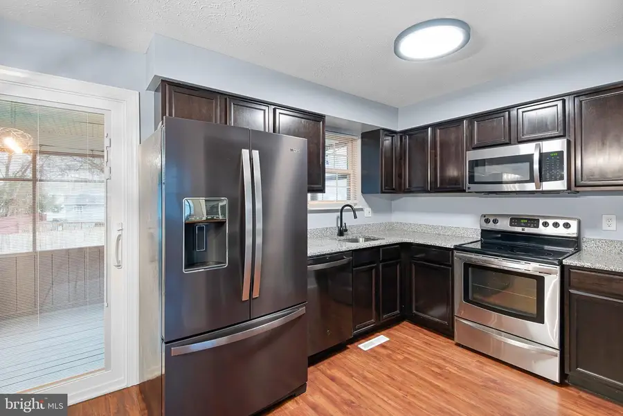 43 Julie Ln, Newark, DE 19711 - #3