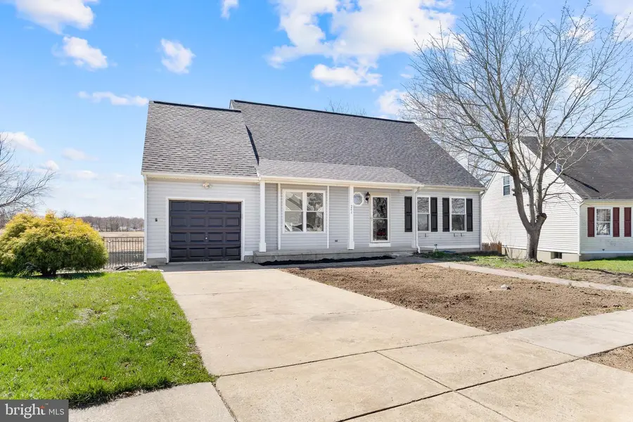 244 Prestwick Ln, New Castle, DE 19720 - #2