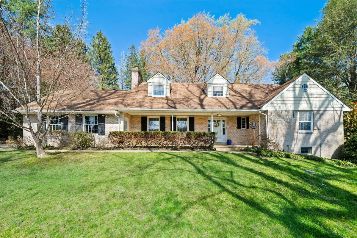 859 Yorklyn Rd, Hockessin, DE 19707 - #1