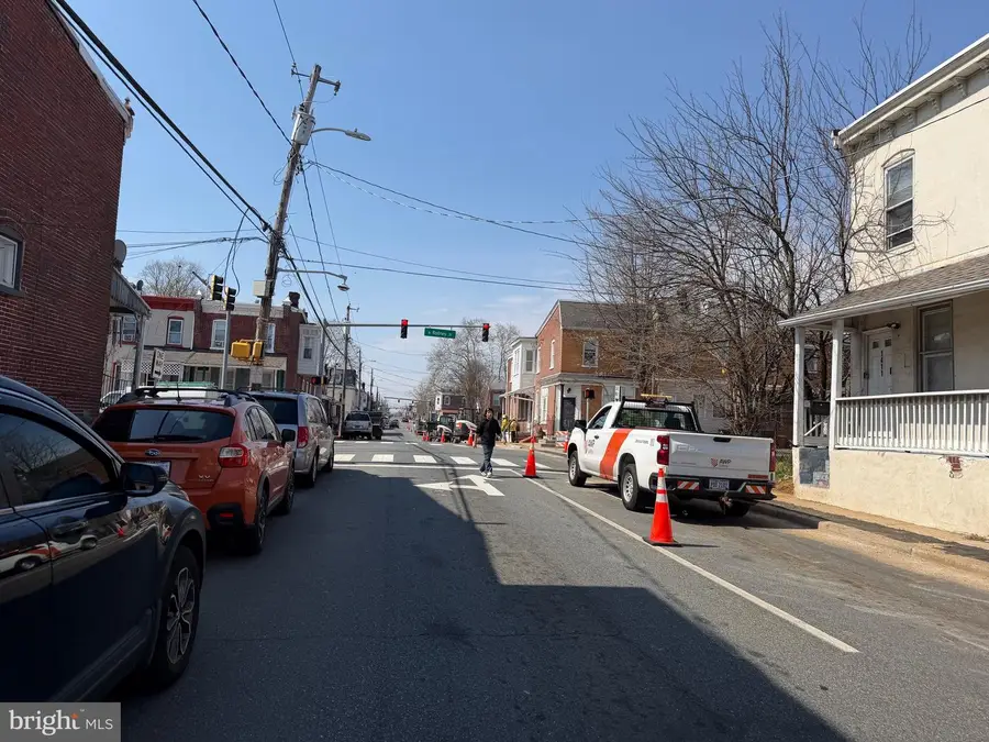 1409 & 1409 1/2 W 2nd St, Wilmington, DE 19805 - #3