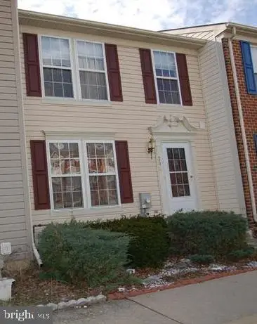 204 N Bridlewood Dr, Newark, DE 19702 - #1