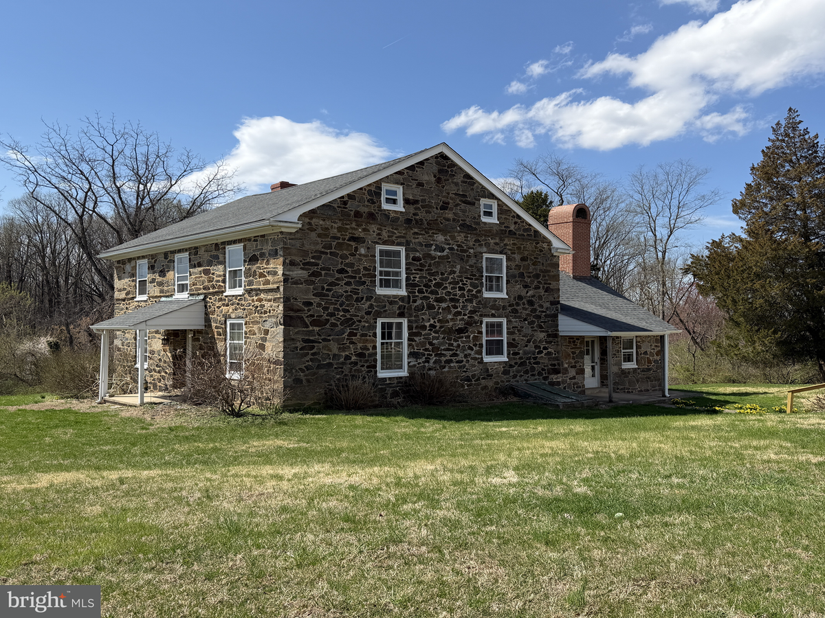 4700 Thompson Bridge Rd, Wilmington, DE 19803 - #1