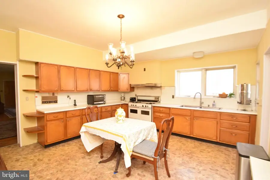 1811 W 5th St, Wilmington, DE 19805 - #3