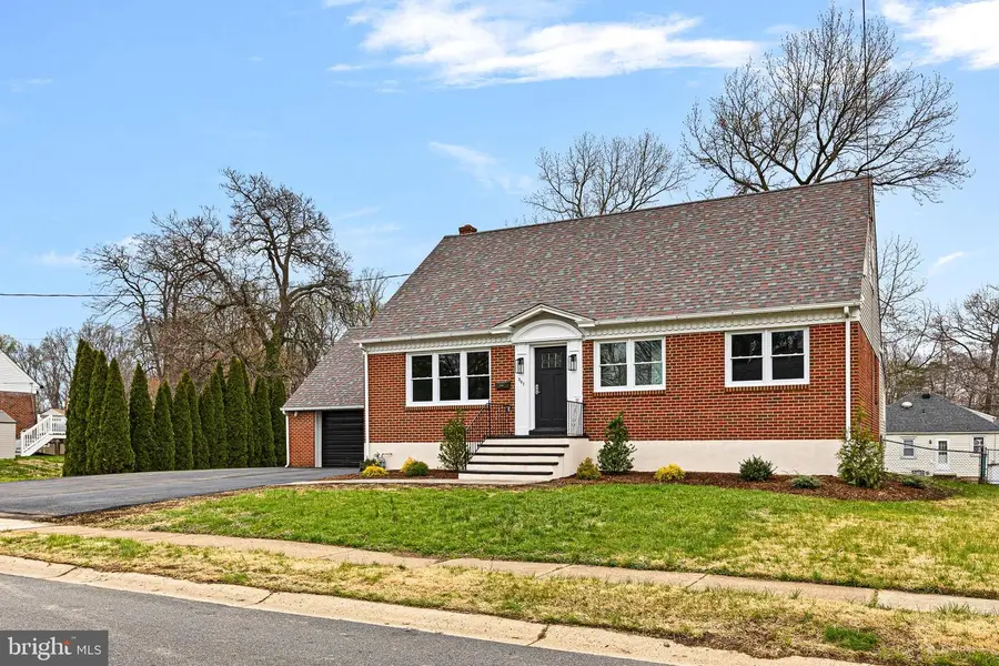 307 New York Ave, Claymont, DE 19703 - #2