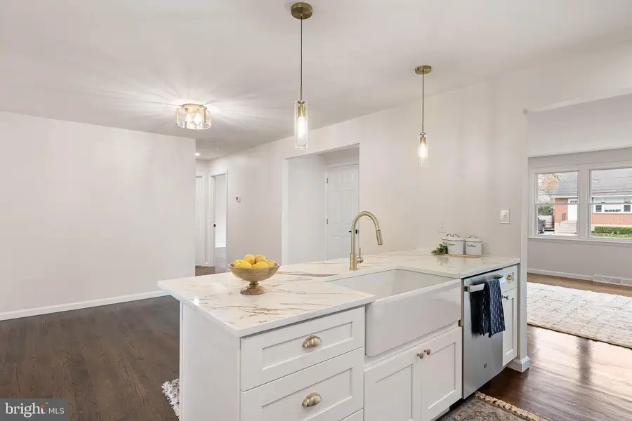 307 New York Ave, Claymont, DE 19703 - #3