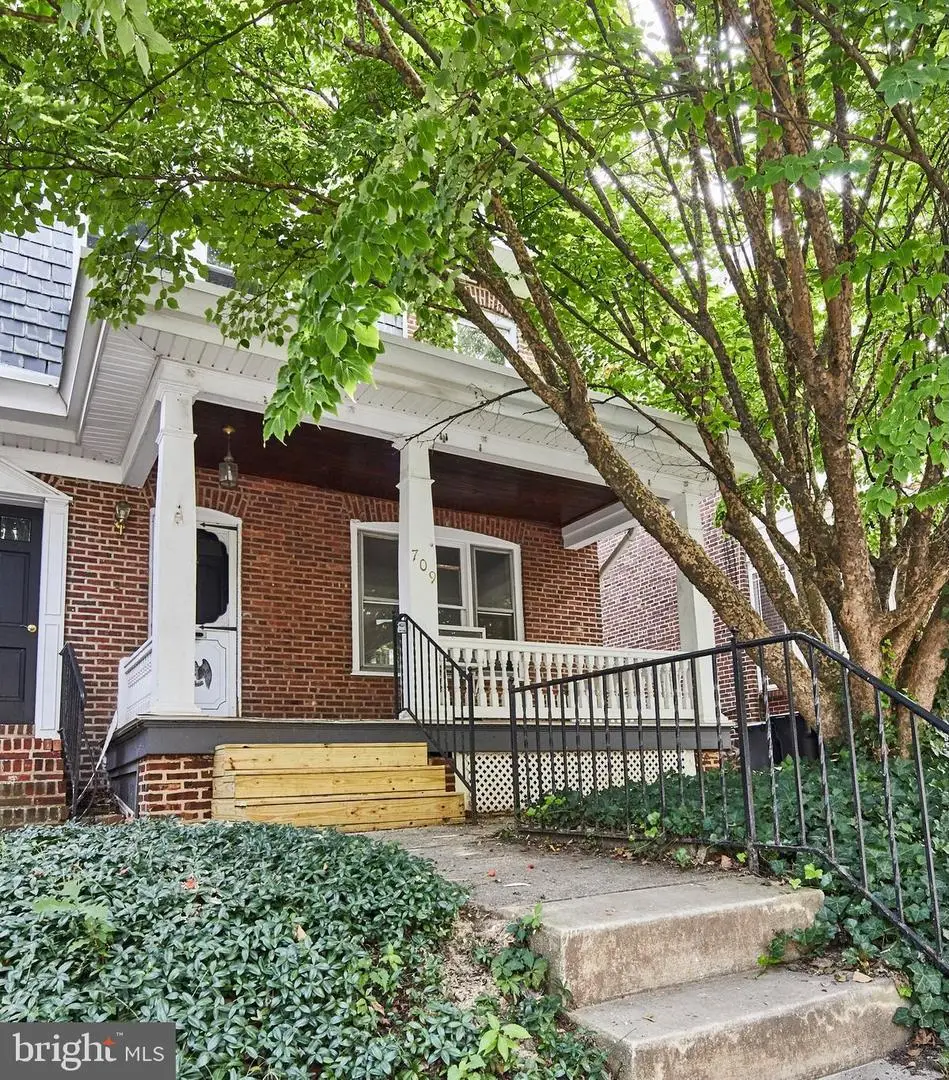 709 W 19th St, Wilmington, DE 19802 - #1