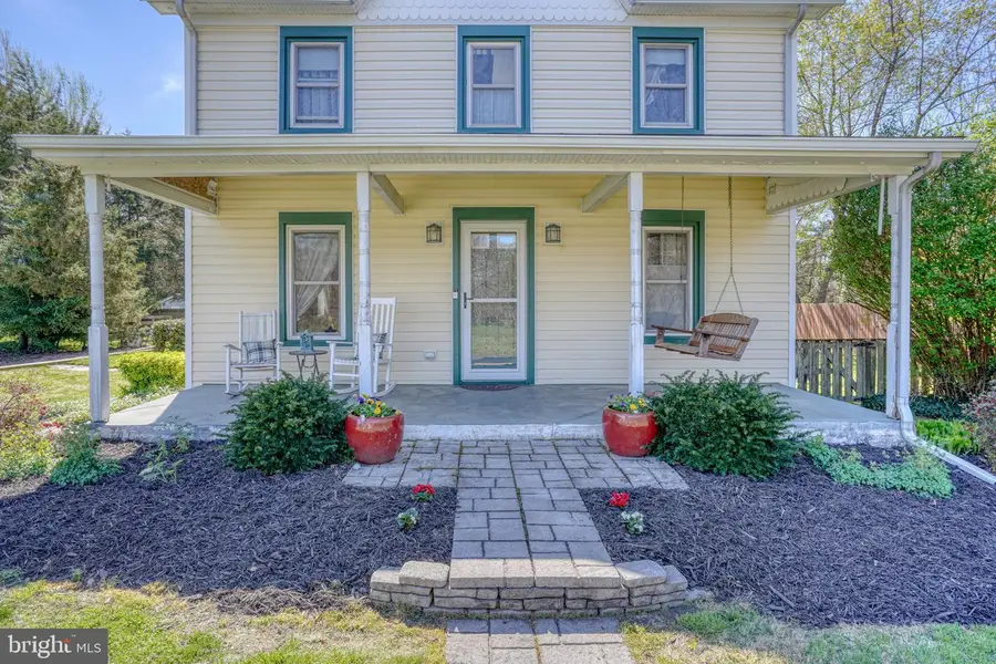 562 Railroad Ave, Townsend, DE 19734 - #3