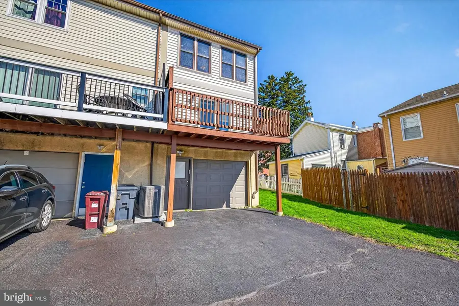 1204 Brown St, Wilmington, DE 19805 - #2