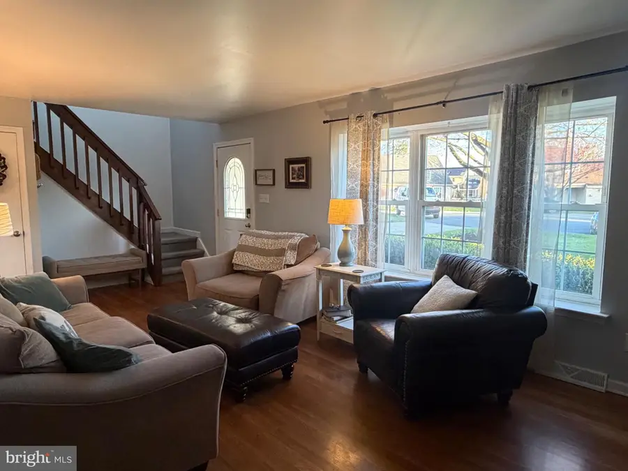 3 W Bynum Ct, Bear, DE 19701 - #2