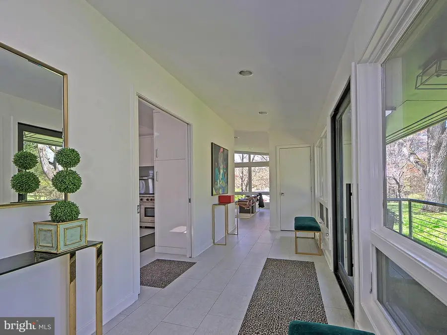 112 S Spring Valley Rd, Wilmington, DE 19807 - #3