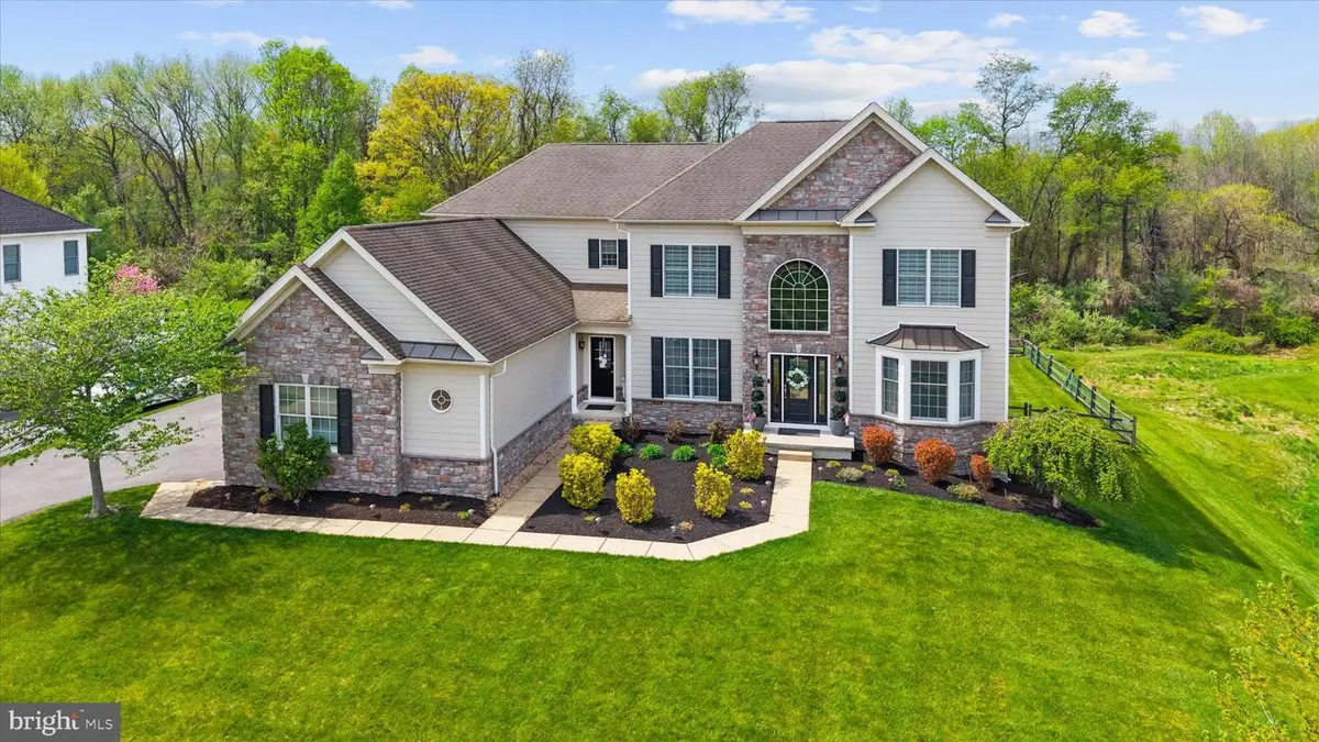33 Waterton Dr, Bear, DE 19701 - #1