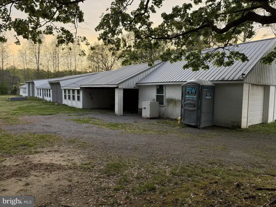 4907 Dupont Pkwy, Smyrna, DE 19977 - #2