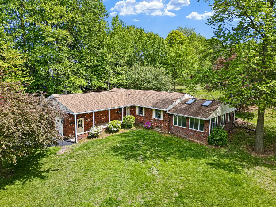 300 Suffolk Dr, Bear, DE 19701 - #2