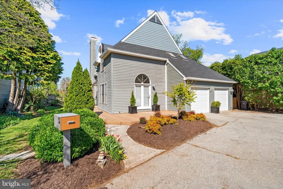 5 Harrington Ct, Wilmington, DE 19805 - #1