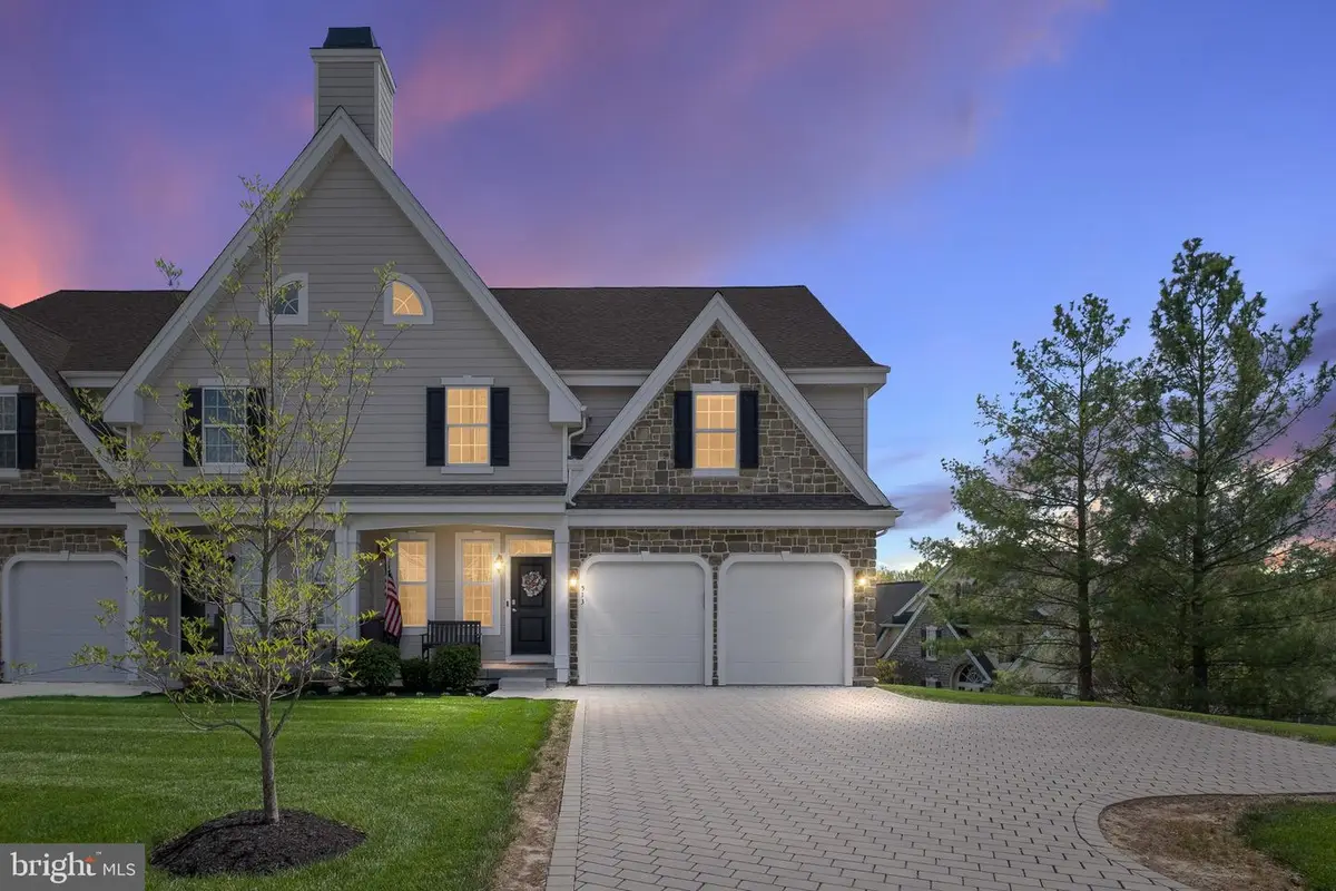 513 Valley Rd, Newark, DE 19711 - #1