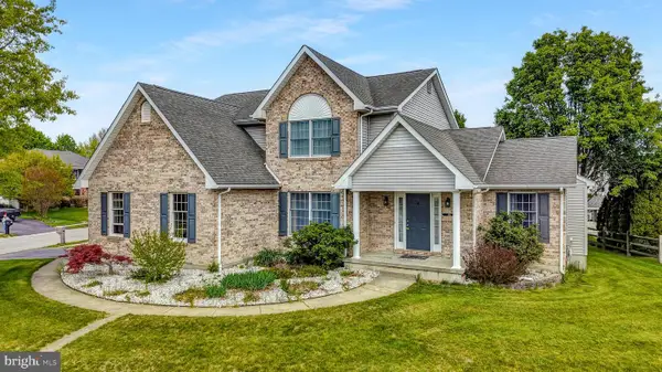 116 Greenbrier Dr, BEAR, DE 19701
