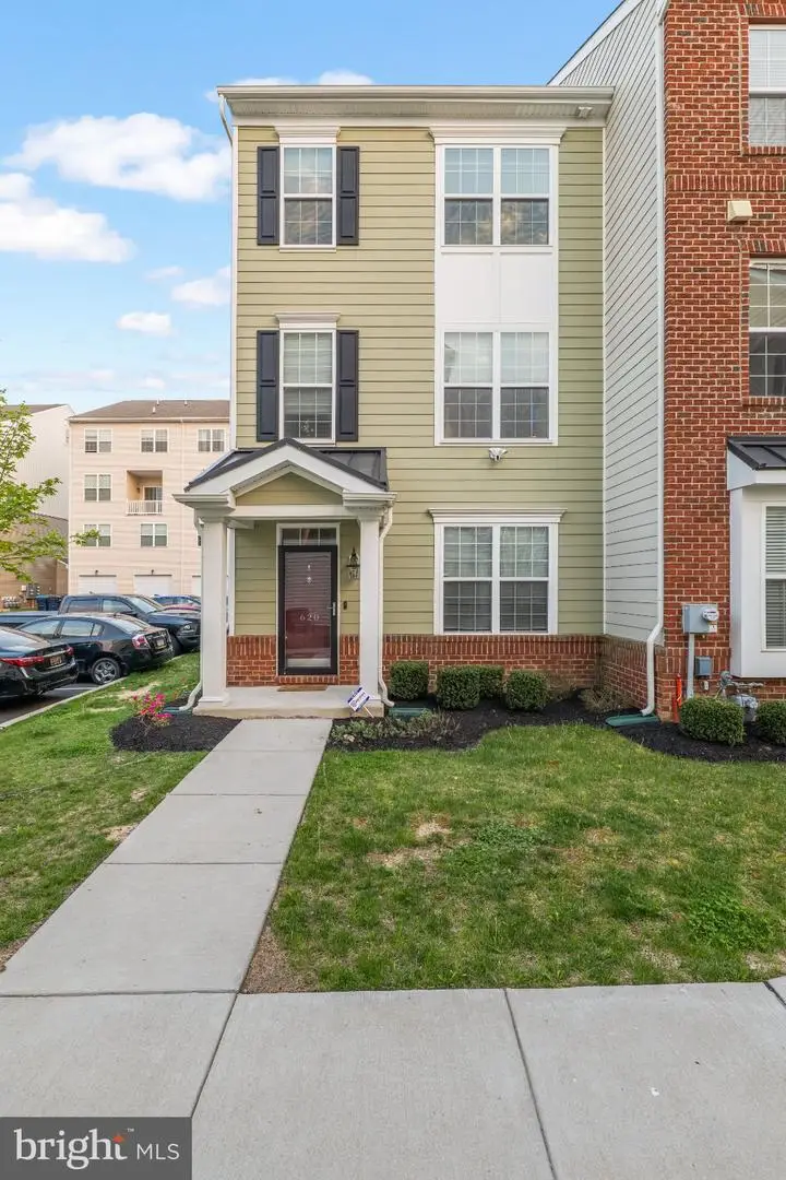 620 Mccomb Pl, Claymont, DE 19703 - #1