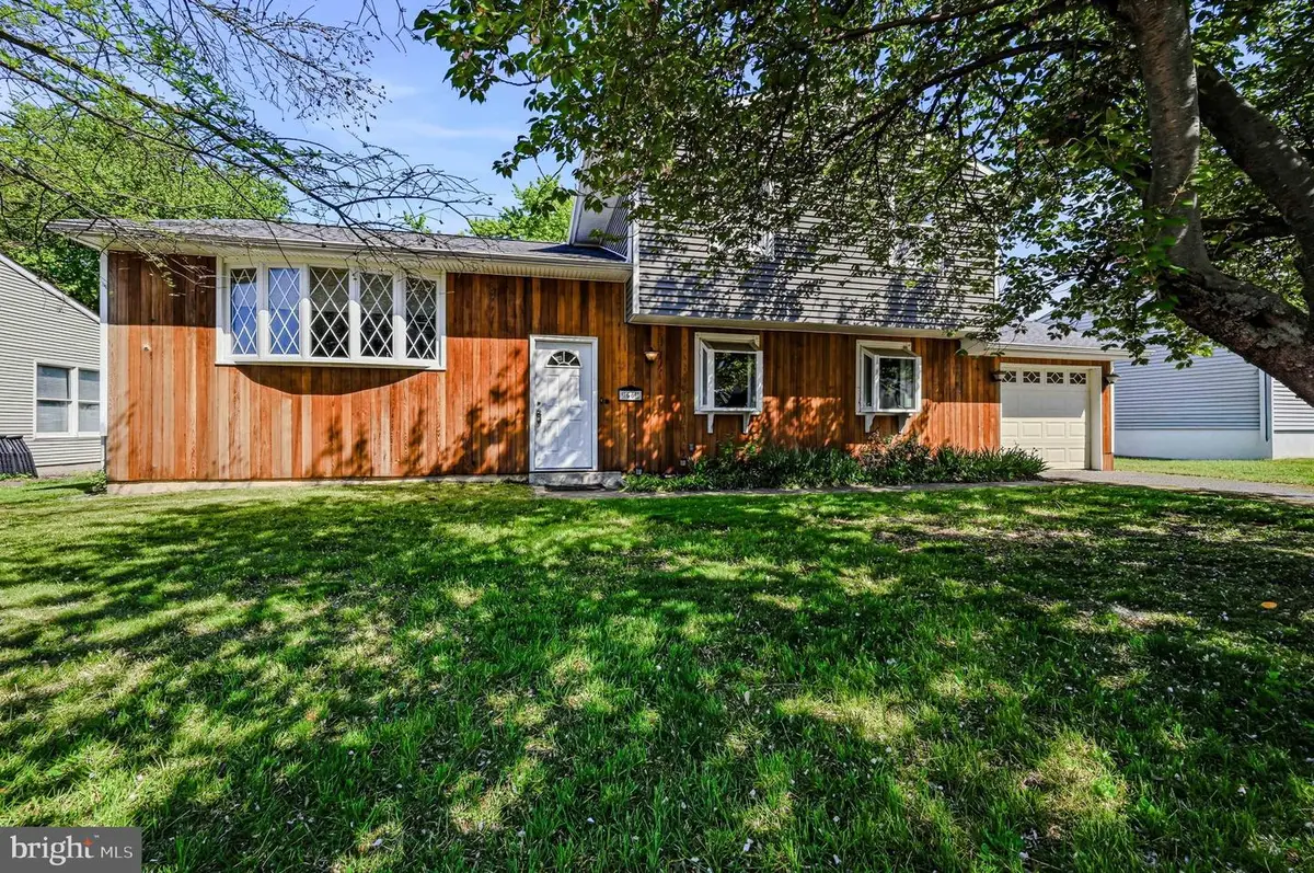 56 Upland Ct, Newark, DE 19713 - #1