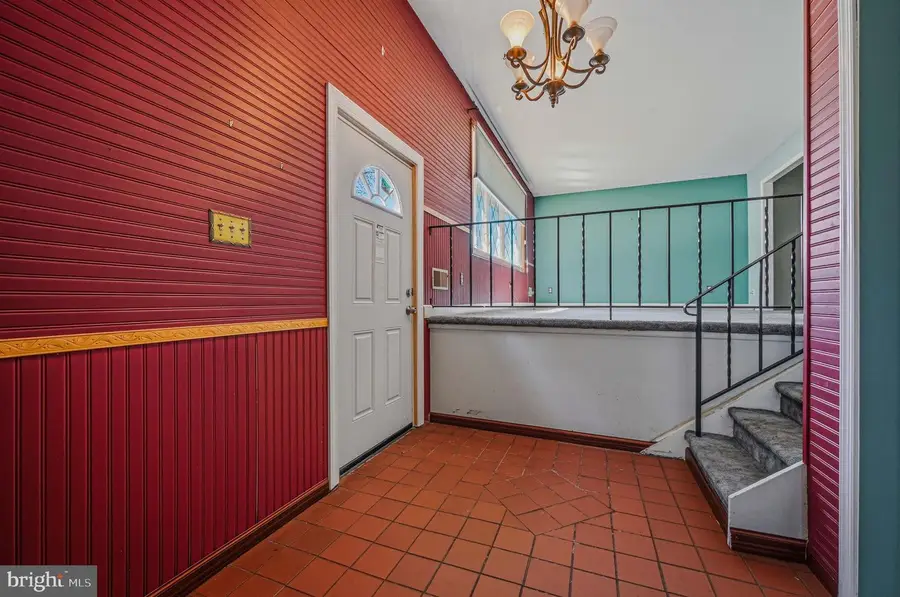 56 Upland Ct, Newark, DE 19713 - #3