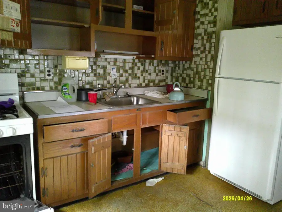 7 Mcgaughy Dr, New Castle, DE 19720 - #3