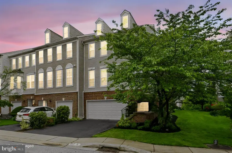 517 E Boxborough Dr, Wilmington, DE 19810 - #2