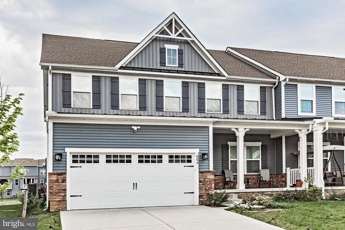 604 Longleaf Dr, Newark, DE 19702 - #1