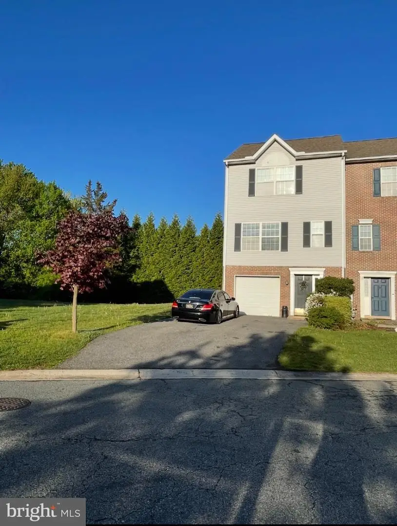 16 Highland Cir, Newark, DE 19713 - #2
